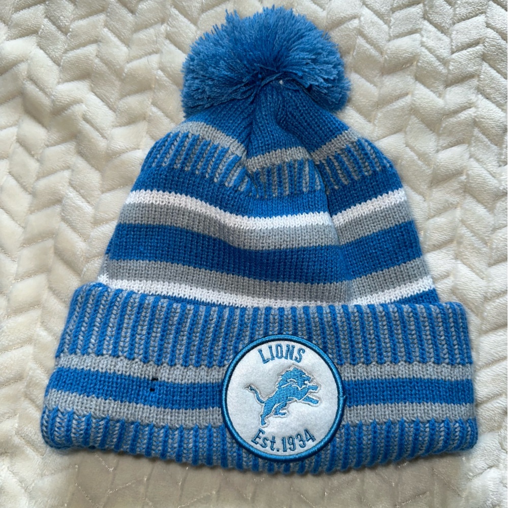 New Era NFL Detroit Lions Pom Beanie One Size
